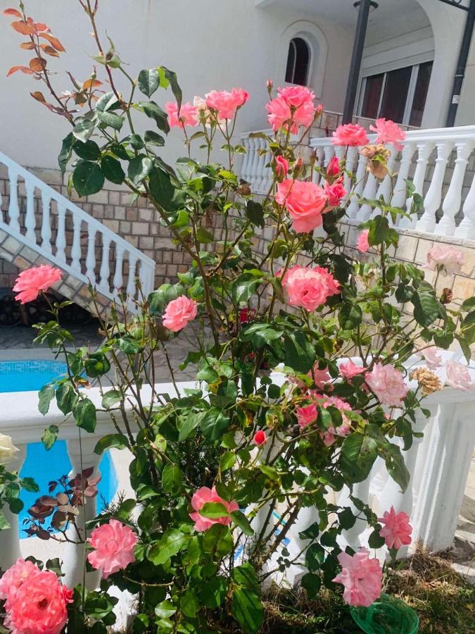 Imperia Apartman Bar Kültér fotó