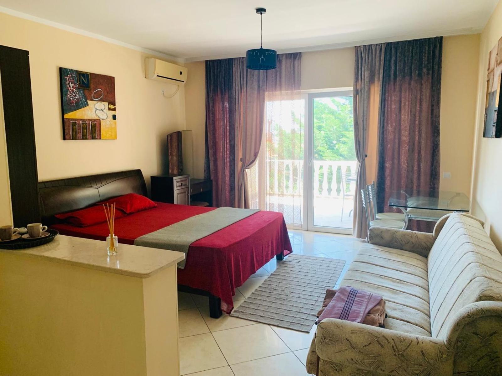 Imperia Apartman Bar Kültér fotó